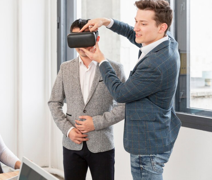 EnRICH Skills and Transform Employee Learning with AR & VR